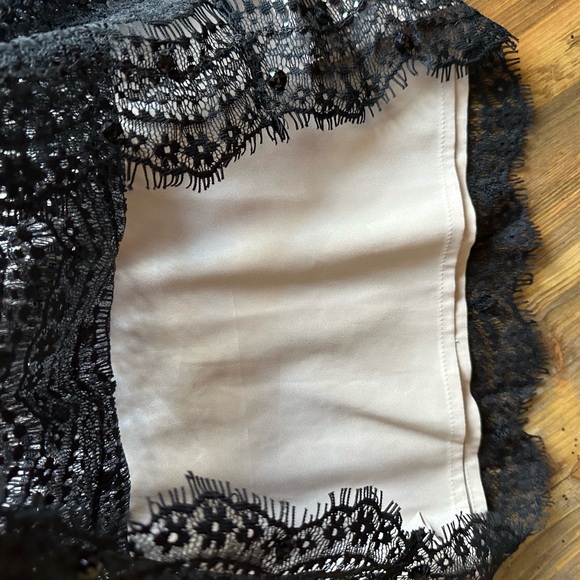 Ann Taylor NWT beaded skirt - Picture 3 of 5